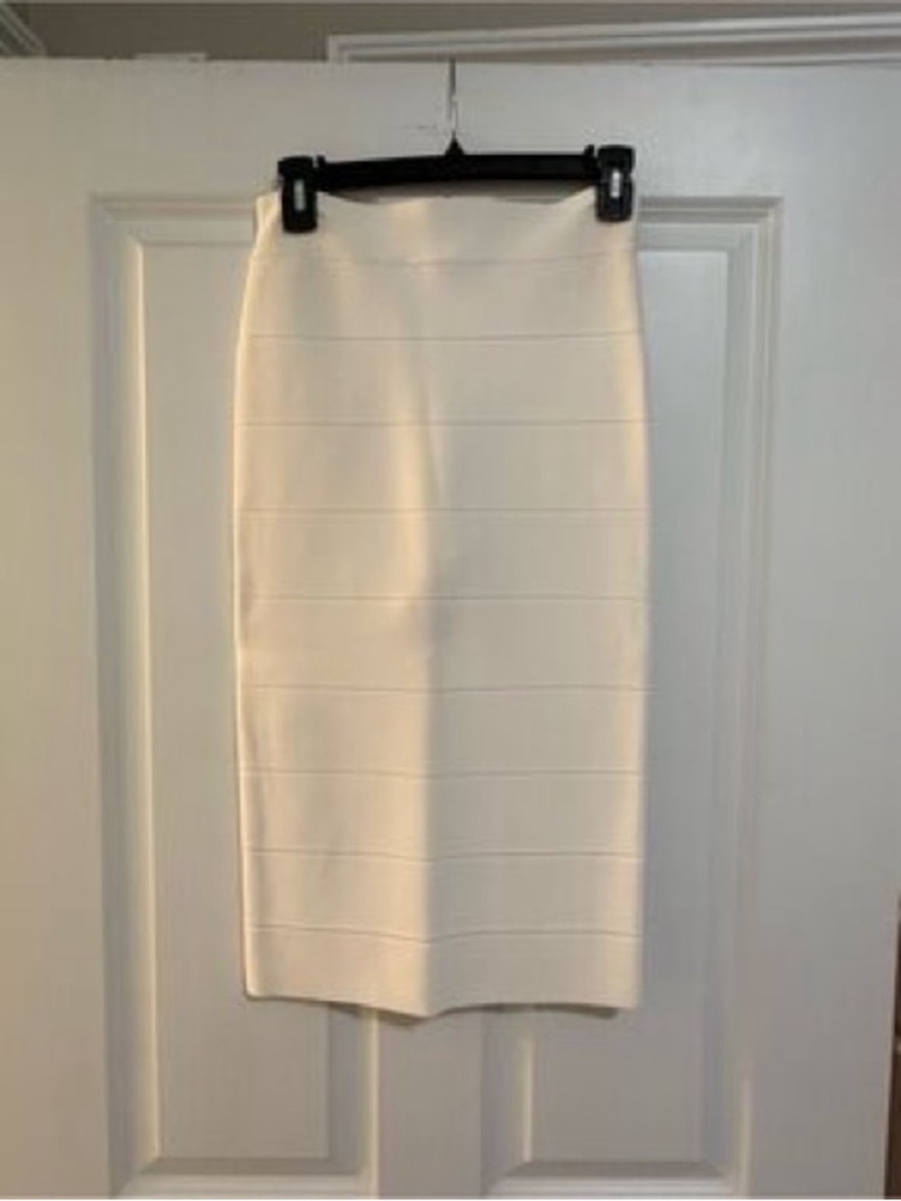 BCBGeneration White Pencil Skirt